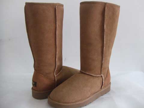 Sell the top quality ugg boots,ugg handbags