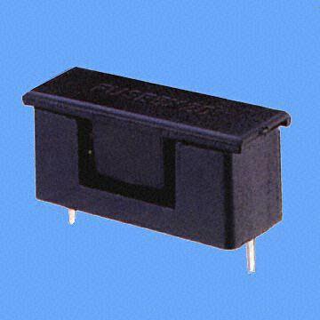 CQ-200CT Fuse Block for 5 x 20mm Fuses