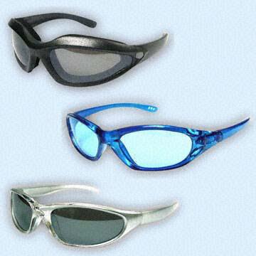 Durable Plastic Sunglasses 