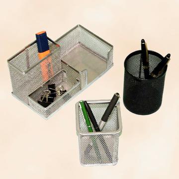 Metal Pen Holders in Different Designs 