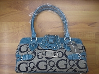 guess handbag 2