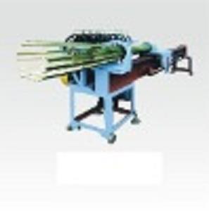 Bamboo splitting machine