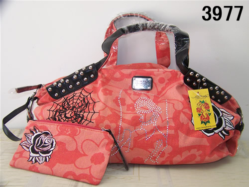 sell ED-hardy handbag on www.alibaba518.com