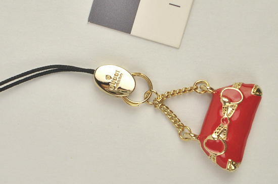 bright red bag model charm 138249