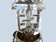 Emulsifier machine 