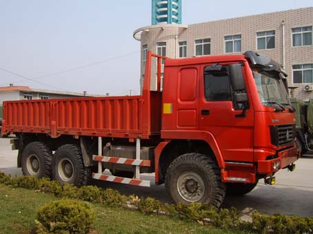 sinotruk howo 6*4 cargo truck