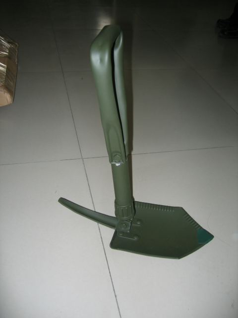 entrenching shovel