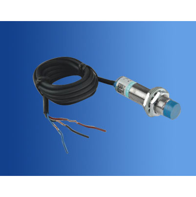 Universal AC and DC Photoelectric Sensor