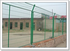 Chain Link Type Wire Fences