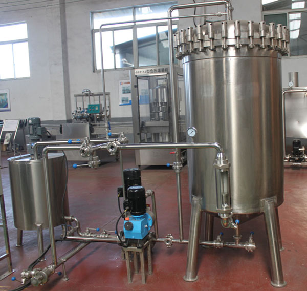 Vane-type diatomite filter for beer, beverage, jui