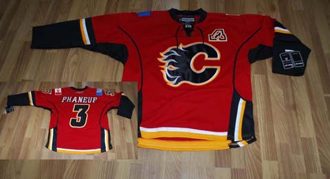 #3 PHANEU RED CALGARY FLAMES 