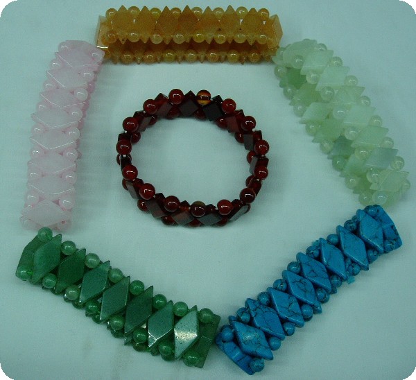 offer various semi-precious beads ,etc