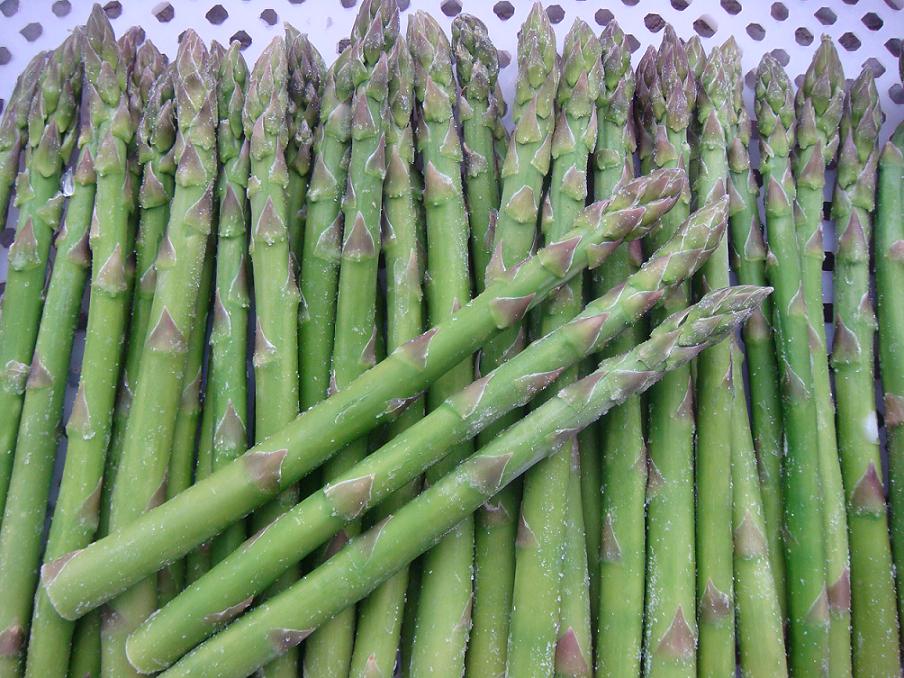 Frozen green asparagus