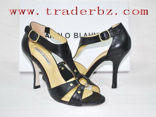 Manolo Blahnik sandal  www.traderbz.com