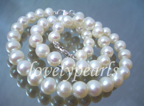 pearl  necklaces