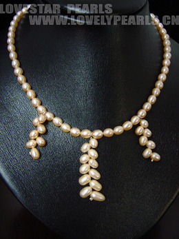 pearl necklace