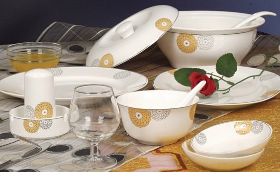 Porcelain tableware