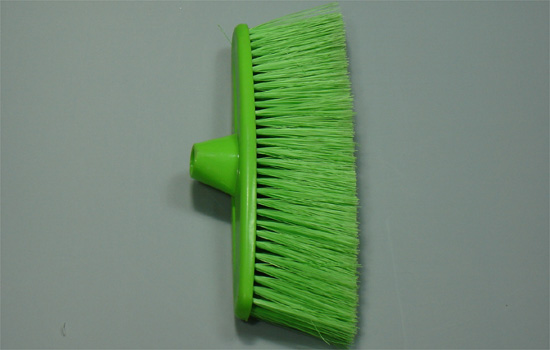 broom --cleaning products