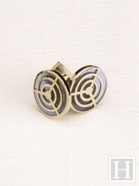 wheel shaped cufflink