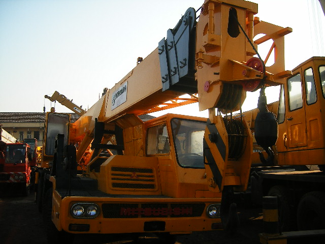 TADANO 30TON crane