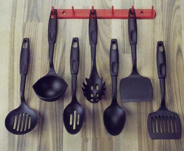 Nylon utensil