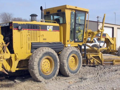 used CAT 140H grader