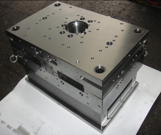 injection mould base