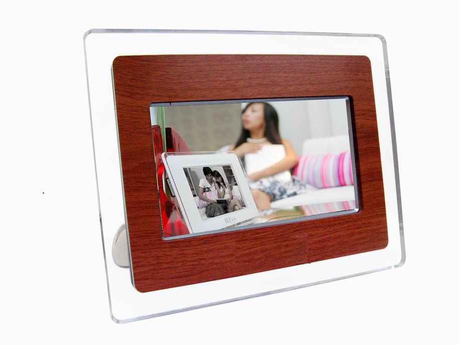 7 Inches Digital Photo Frame