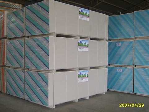 Gypsum board 