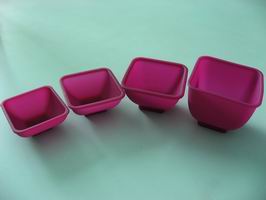 silicone measuring cups