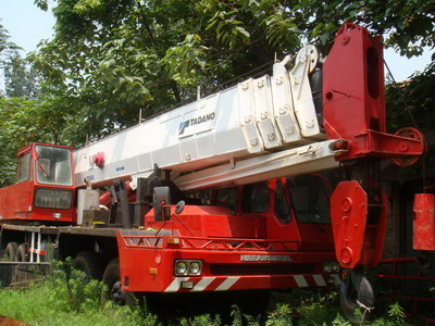 Tadano TG800E 80 ton crane