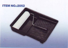 Paint Roller With Black Paint Tray