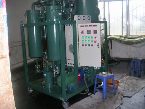 Turbine oil regeneration purifier