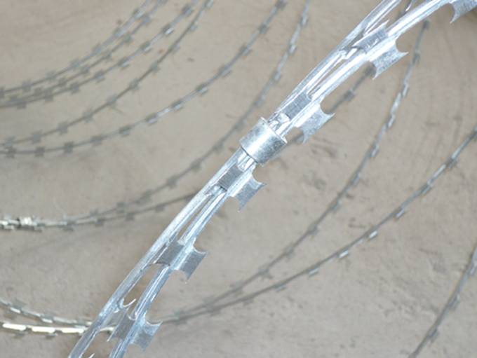 concertina cross razor wire