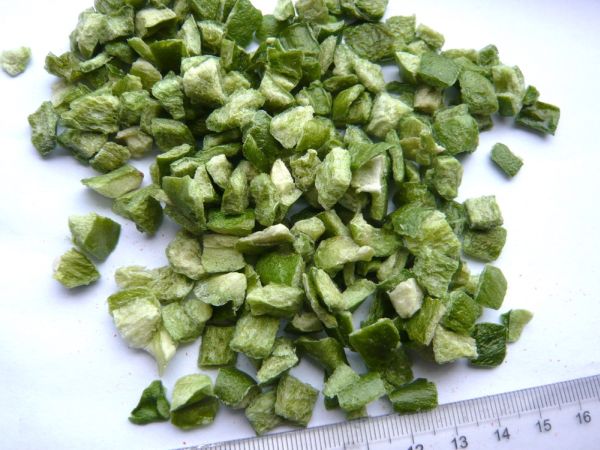 Freeze dried green bell pepper