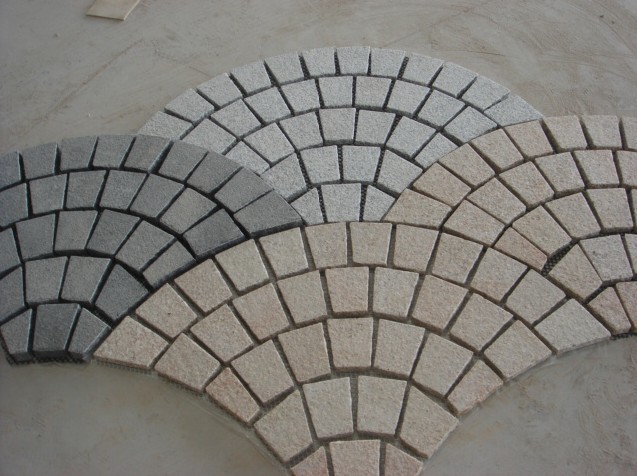 Fan-shaped paving stone on mesh