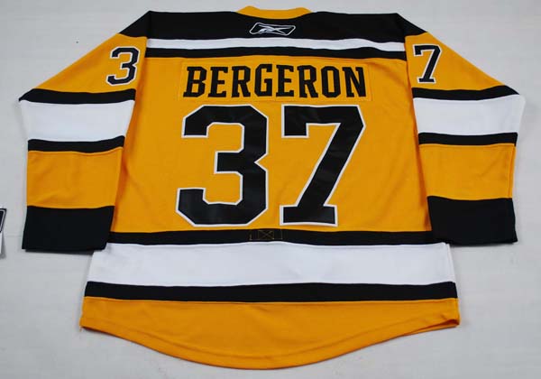 #37 BERGERON yellow boston bruins 2010 winter classic nhl jersey