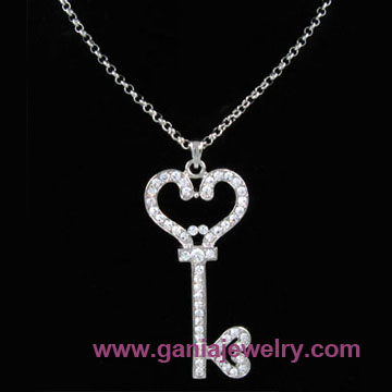 Crystal Heart Key Pendant With Chain