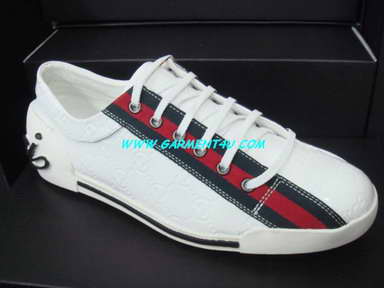 garment4u sell fashion shoes !!