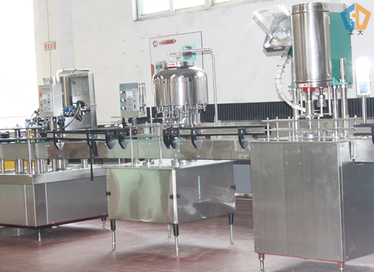 Balanced pressure filling line