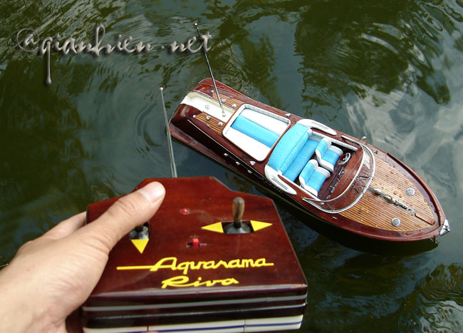 Riva Aquarama 