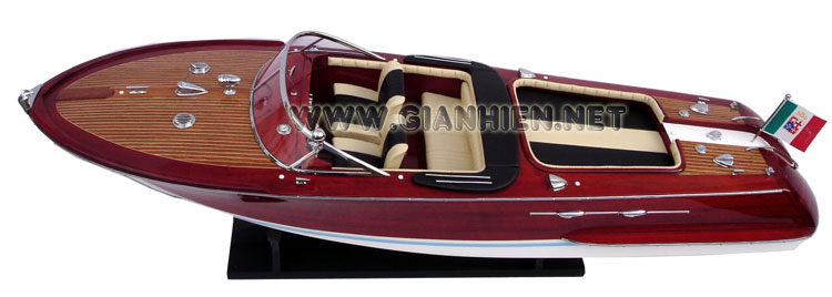 Special Riva Aquarama 