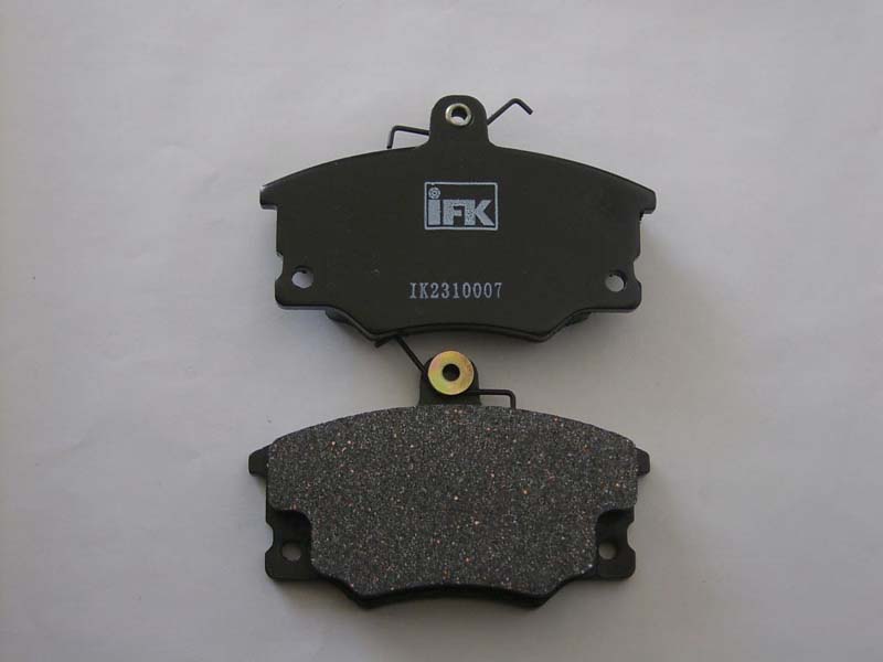  Alfa Romeo 155 Front brake pad Oem:60777600