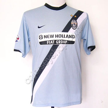 Juventus 09-10 away soccer jersey