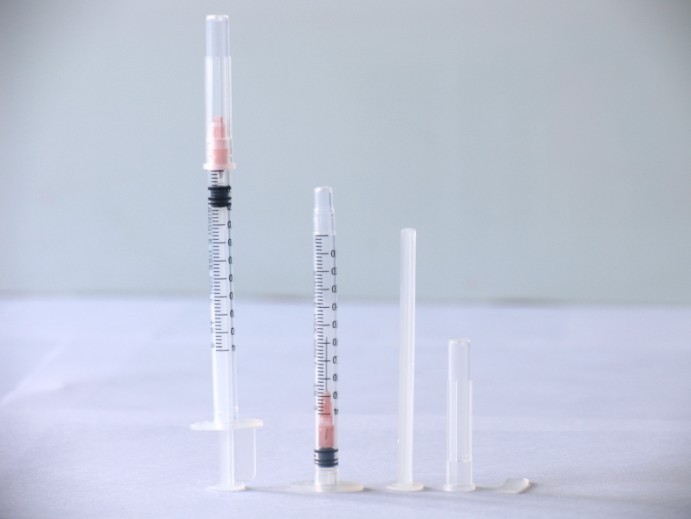 Retractable safety syringe offer