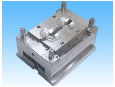 Plastic injection mould and parts