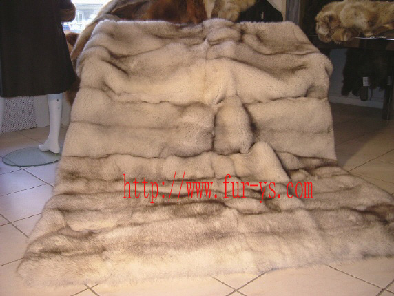 fur blanket,throw,bedspreads,comforters