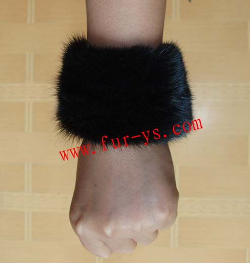 mink cuff