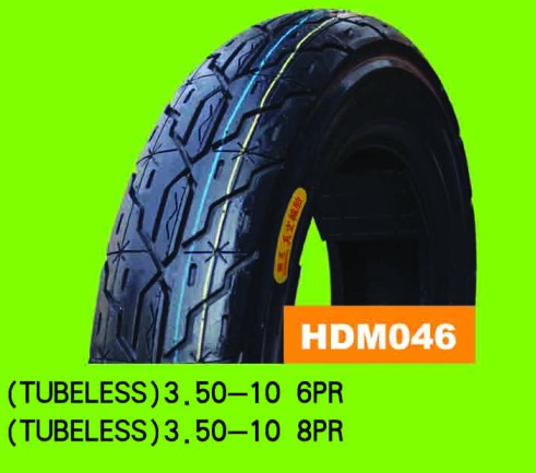 Motorcycle tyre and tube