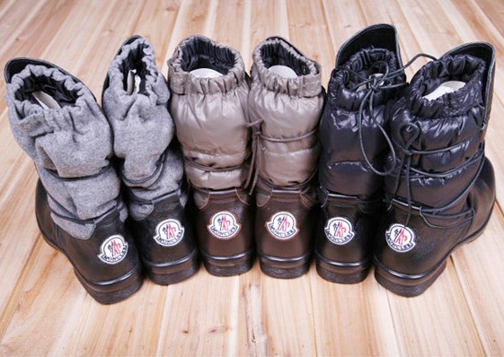 moncler shoe from www.helloeshop.com